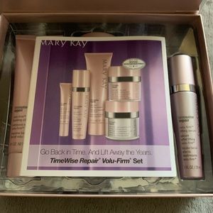 Mary Kay Timewise Repair Volu-Firm